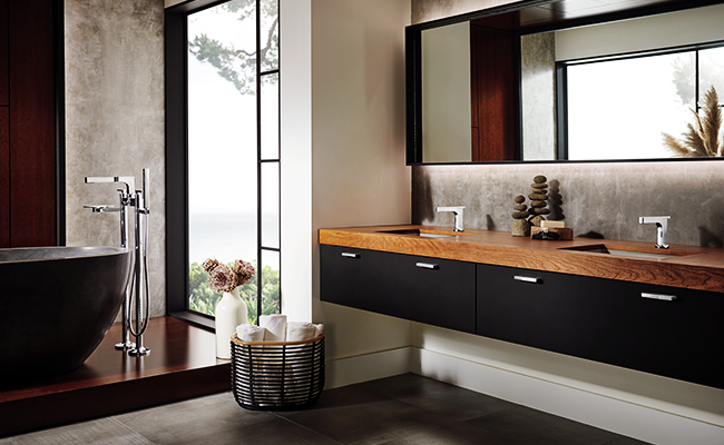 Kitchen faucets et floor-mount tub filler in the collection Kintsu™ of BrizoMD, chrome