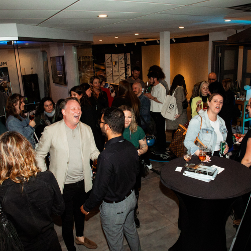Des designers chez Espace Plomberium lors du lancement du guide des 200 adresses d’Index Design