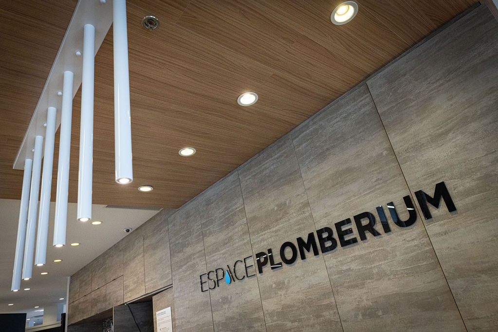 Discover our Espace Plomberium stores: The Laval store