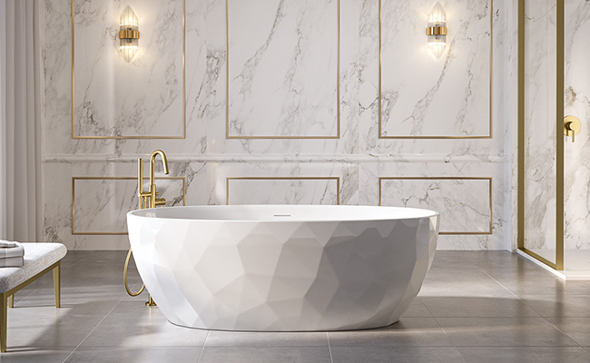 Baignoire autoportante au design géométrique moderne.