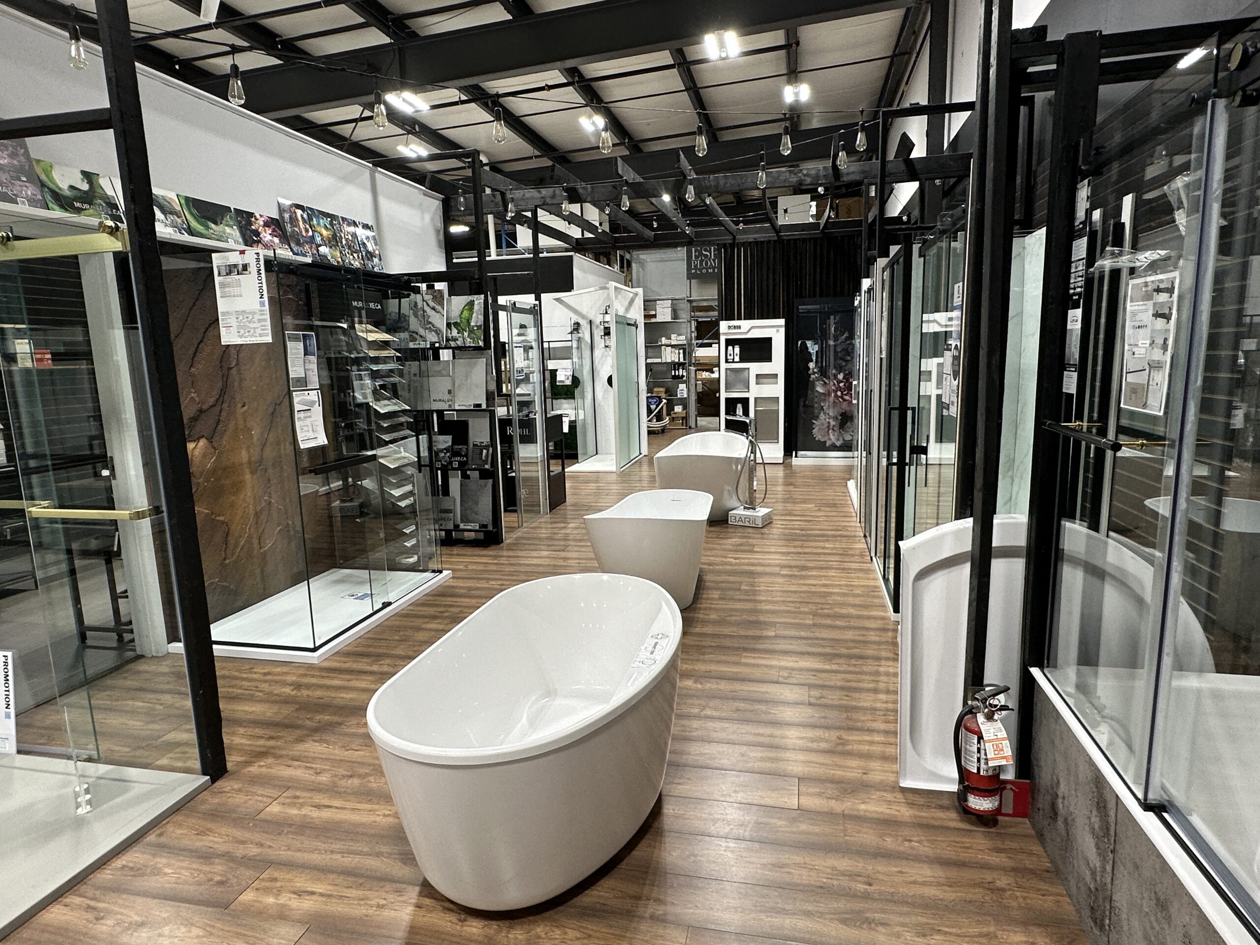 Boutique Espace Plomberium Saint-Eustache – Produits de plomberie de salle de bain, baignoires et douches