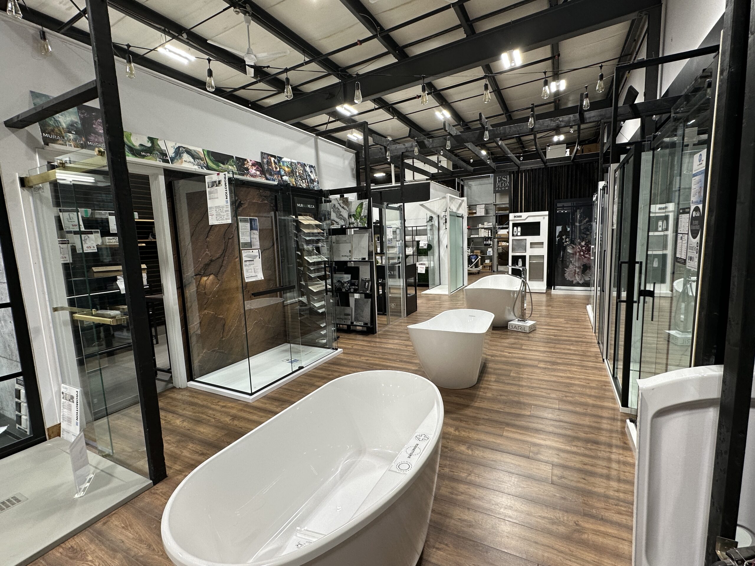 Espace Plomberium Saint-Eustache Boutique – Bathroom plumbing products, bathtubs, and showers