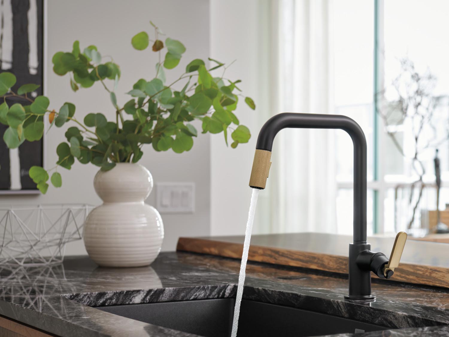 Featured Categories - Herald Wholesale Premier Bath Lighting & Hardware ...